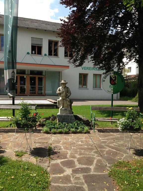 Gasthof Zur Post Sankt Kathrein am Hauenstein ภายนอก รูปภาพ